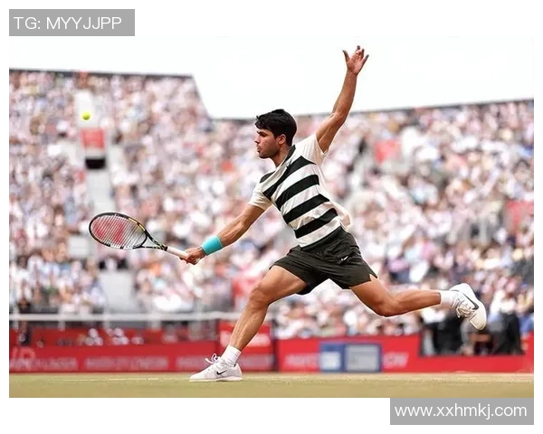 短腿球星在绿茵场上如何凭借速度与技术突破身高劣势成就传奇